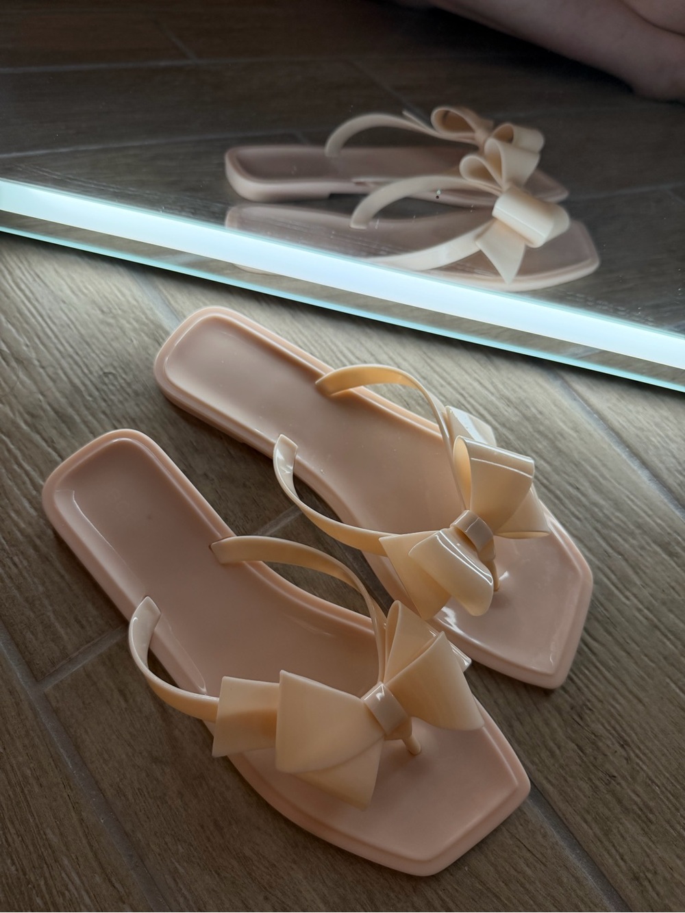 Pink BCBGeneration Bow Jelly Slide Sandals - Picture 2 of 5